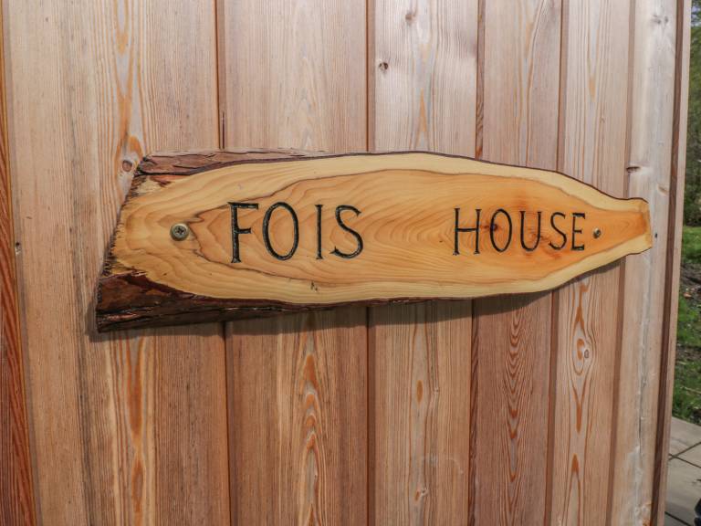 Cottage with garden — photo 3