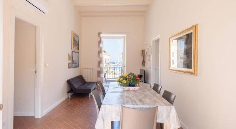 Villa with 2 rooms for 5 persons — photo 4