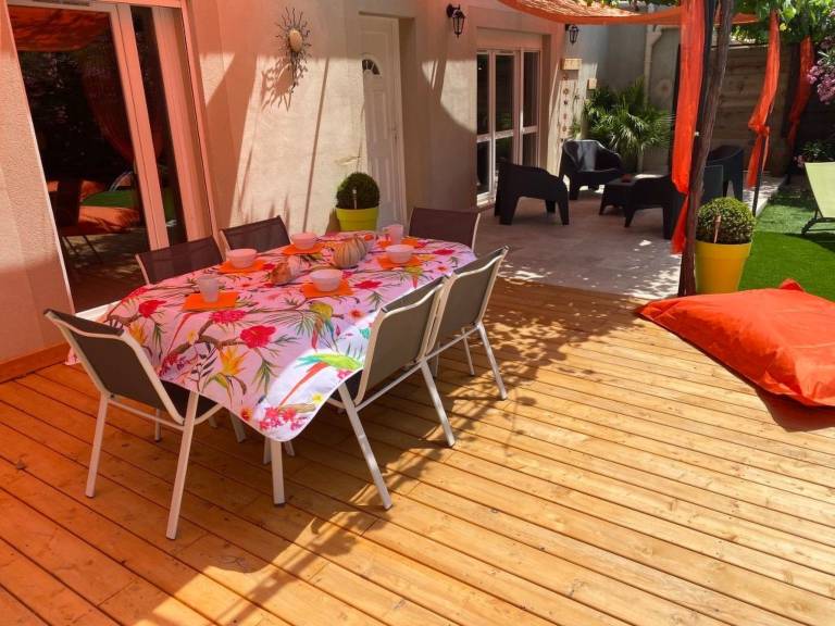 Vacation home with private pool, grill & yard | Dogs allowed — photo 5