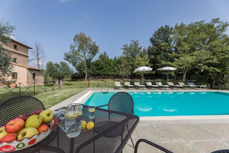 Fully equipped villa with yard, barbeque & private pool | Suitable for remote work | Pets allowed — photo 2