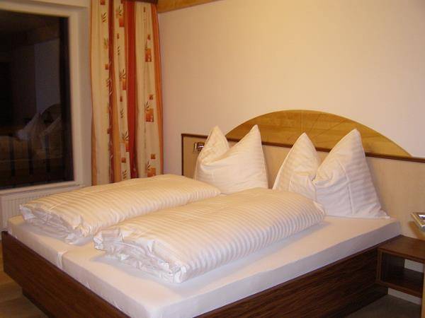 35 M² Hotel ∙ 1 Slaapkamer ∙ 2 Gasten - Obertilliach