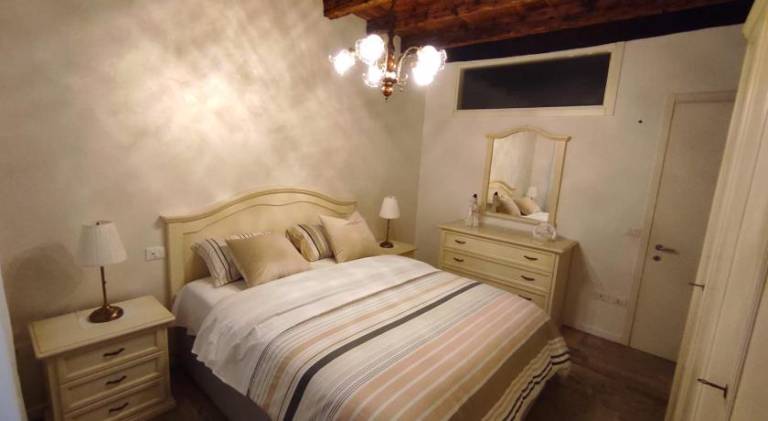 Apartment with 2 rooms for 6 persons in Bassano del Grappa