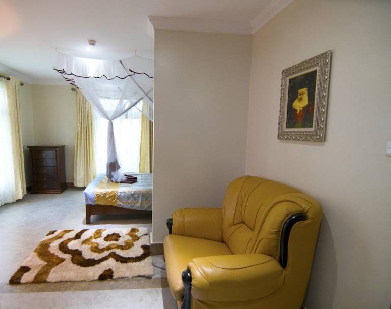Serviced apartment with terrace & pool | Pets allowed in Kampala