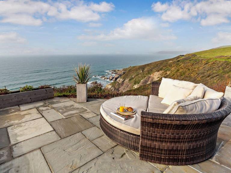 Fully equipped beautiful lodge with barbecue, hot tub & yard | Water view | Next to the beach | Pets allowed — photo 4