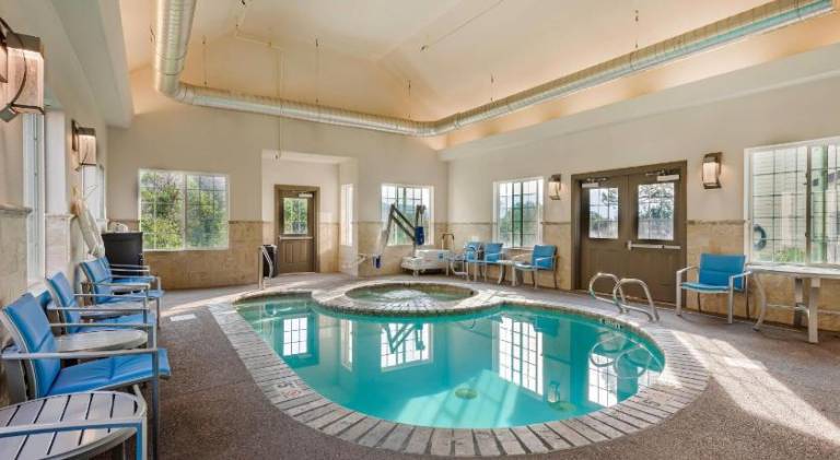 Comfort Inn & Suites Carbondale on the Roaring Fork — photo 3