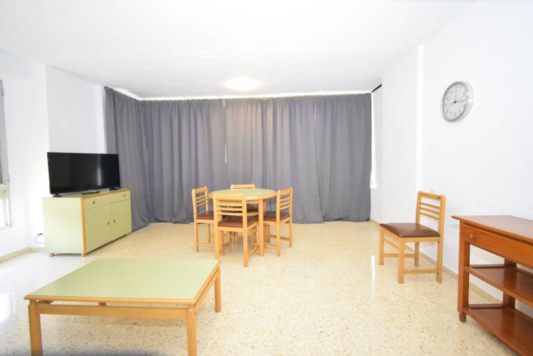 Holiday apartment with garden & pool — photo 2