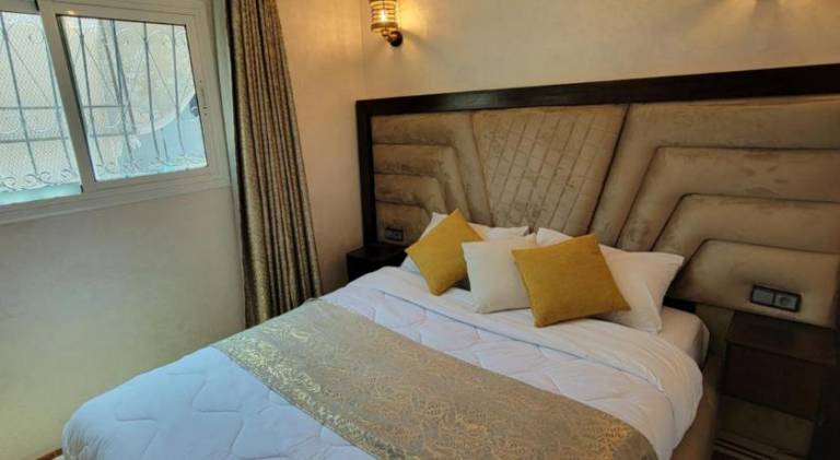Apartment with jacuzzi | Close to Bou Inania Madrasa | Dogs allowed — photo 2