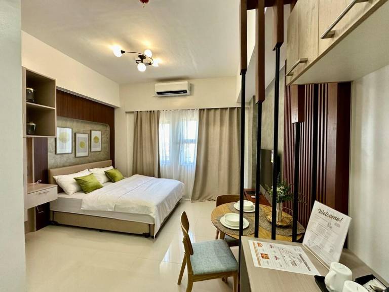 Holiday apartment with pool & garden in Iloilo