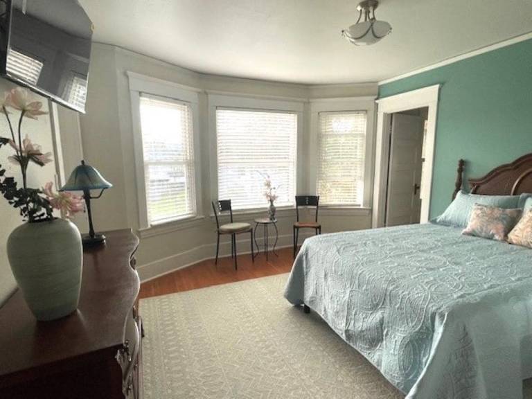 Bed and breakfast  Forest Grove