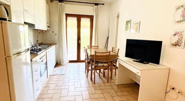 Holiday apartment with 1 room for 4 persons — photo 5