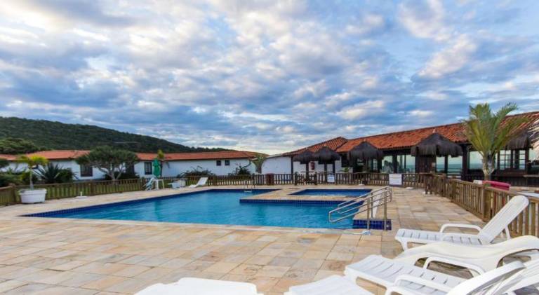 Vacation home with pool | Pets are welcome — photo 3