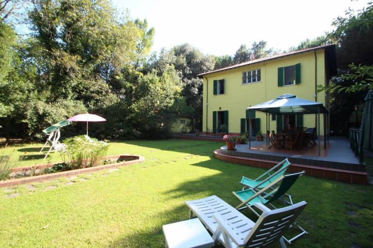 Villa Marina di Massa