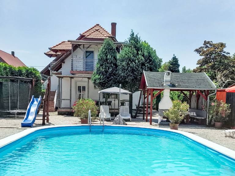 Apartament  Balatonmáriafürdő