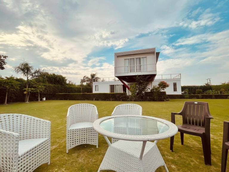 Villa with garden & pool | Pets are welcome — photo 5