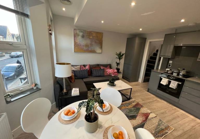 Apartment  Potters Bar