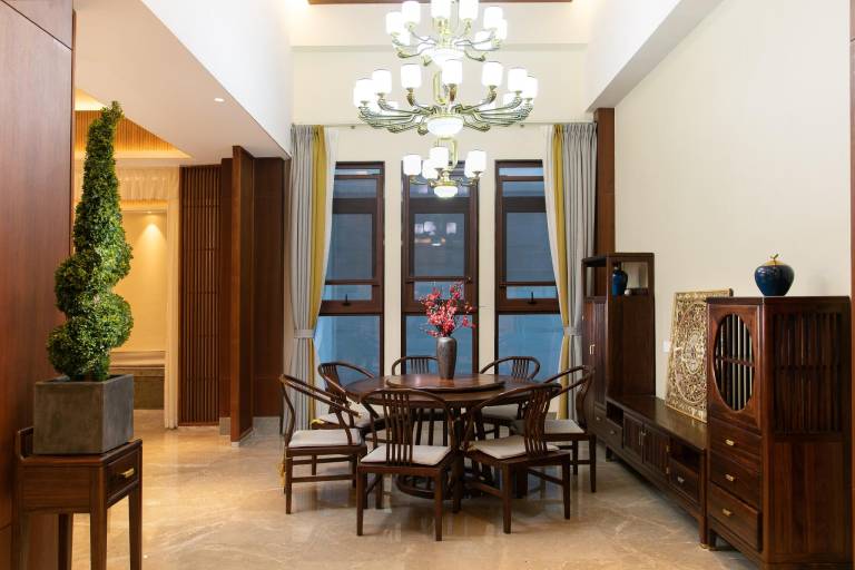 Spacious villa with yard & pool | Suitable for remote work | Pet-friendly — photo 5