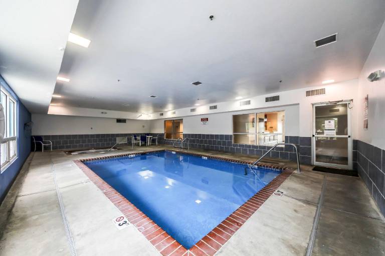 Motel 6 New Braunfels, TX — photo 2