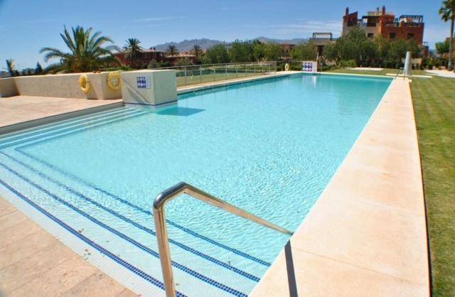 Rental apartment with pool — photo 2