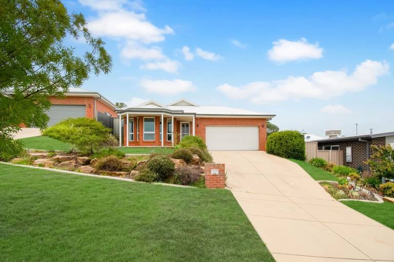 House Wagga Wagga