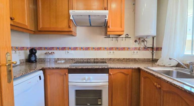 Rental apartment with pool — photo 4