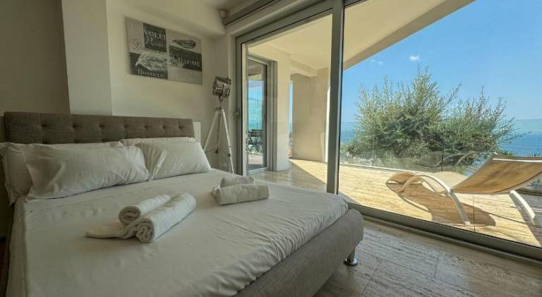 Pleasant rental apartment with pool | Close to the beach | Pet-friendly — photo 2