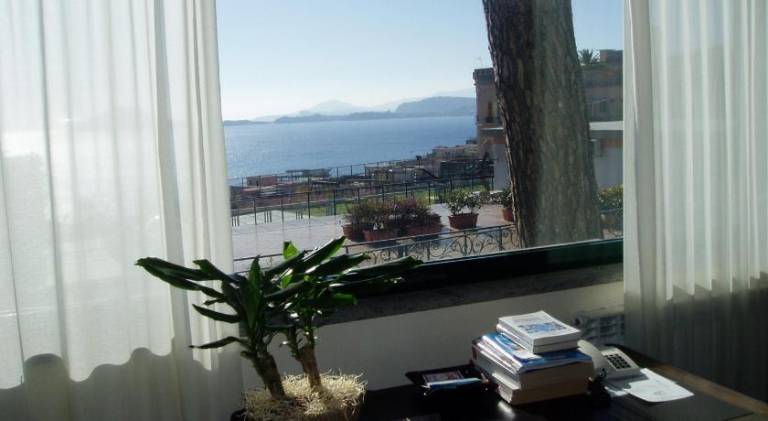 Miramare Residence Guest House — photo 4
