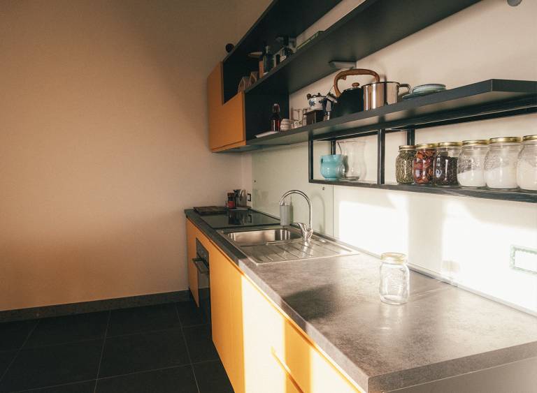 Casa YUVI: One-Bedroom Apartment with Garden Access — photo 3