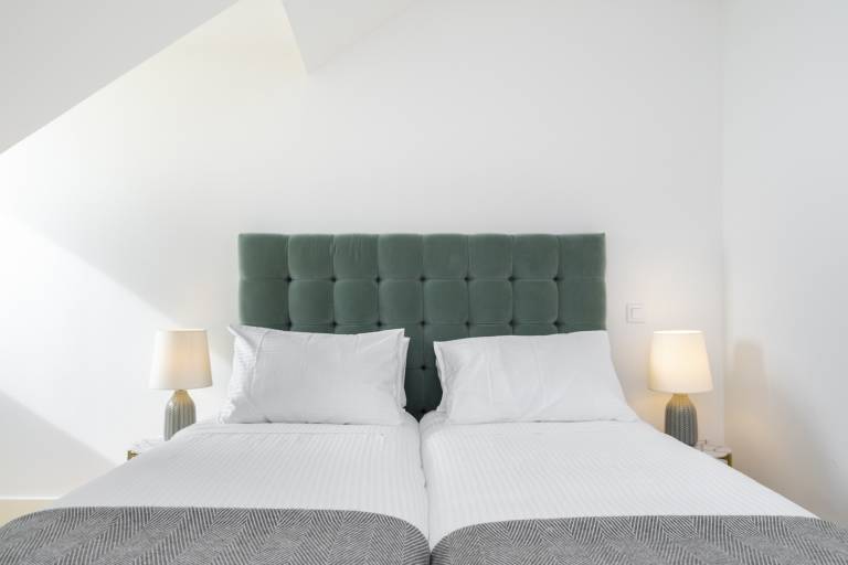 Holiday apartment with terrace | Close to São Jorge Castle | Suitable for remote work — photo 4