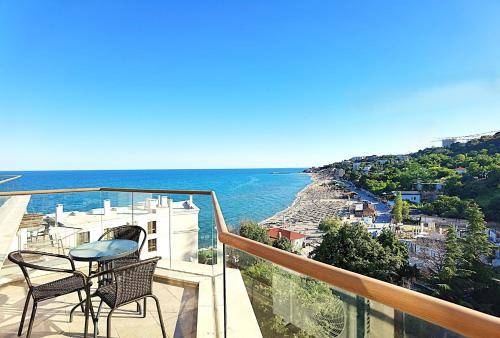 Appartamento con servizi da hotel Chayka