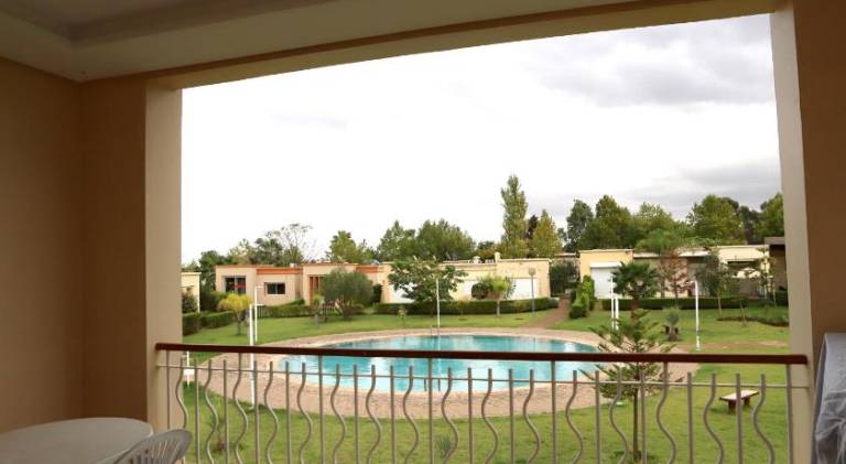 Holiday apartment with pool — photo 3