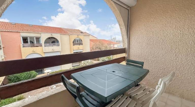 Holiday apartment with 2 rooms for 4 persons — photo 3