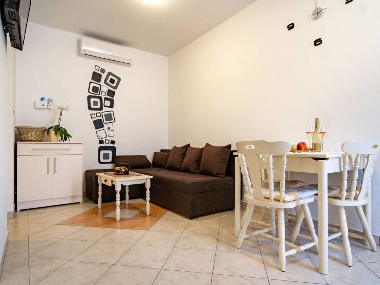 Apartment Kampor