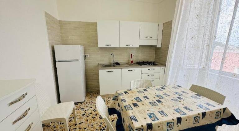 Apartment with 2 rooms for 6 persons — photo 4