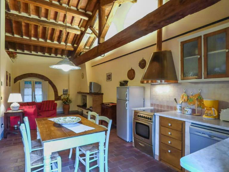 Quiet Getaway in the Heart of Tuscany — photo 2