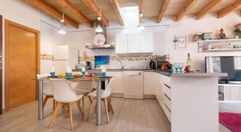 Holiday apartment with 2 rooms for 4 persons — photo 4