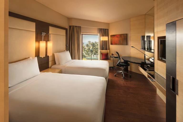 Resort  Juhu Tara