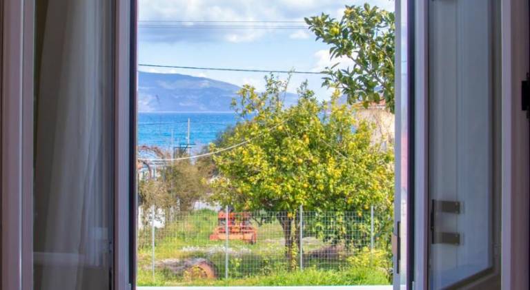 Lazarus Private House — photo 4