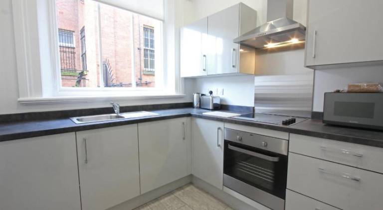 Holiday apartment | Near The Beatles Story — photo 3