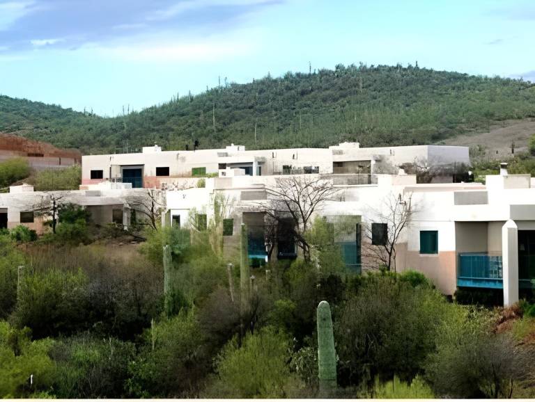 Starr Pass Golf Suites