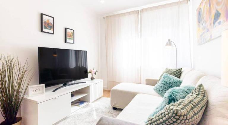 Serene 2-bedroom flat with garden view in Benfica in Lisbon