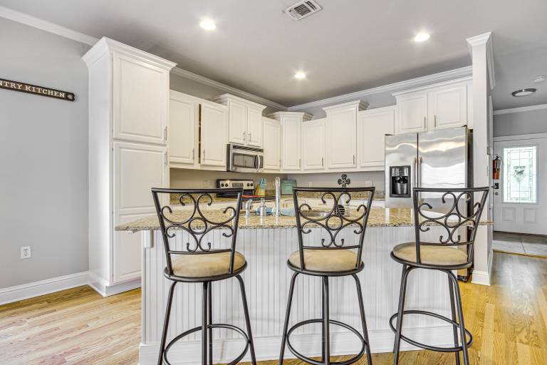 Biloxi Condo w/ Community Pool  Half-Mi to Beach! — photo 2
