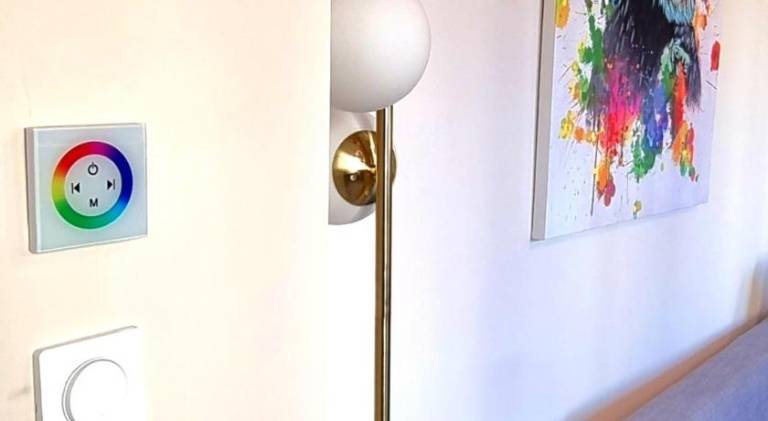 ! Magnifique Triplex climatise Avec Sauna Cœur De Ville ! — photo 5