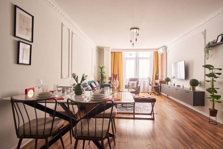 Modern & Cozy Apartment Close to City Center — photo 3