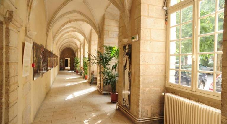 Hotellerie Saint Yves — photo 4