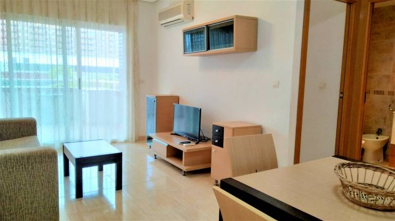 Apartment with pool & garden — photo 4