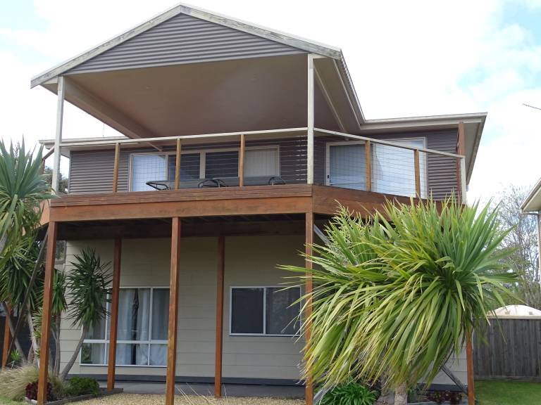 House  Loch Sport