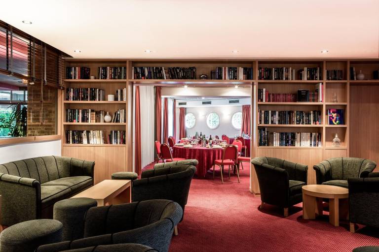 Forest Hill Paris Meudon-Velizy Hotel — photo 2