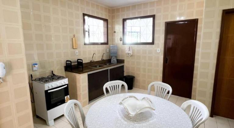Rental apartment with 4 rooms for 12 persons — photo 3