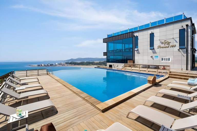 Pohang Present Poolvilla in Pohang