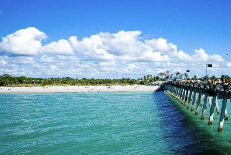 2 BR Home with private beach access to Golden Beach - Luna Sea — photo 4
